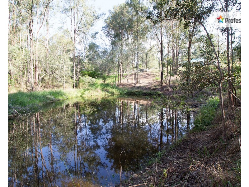 114-116 Michelle Drive, Cedar Grove QLD 4285