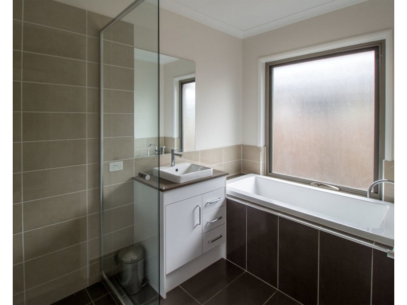 15 Bernard Circuit, Yarrabilba QLD 4207