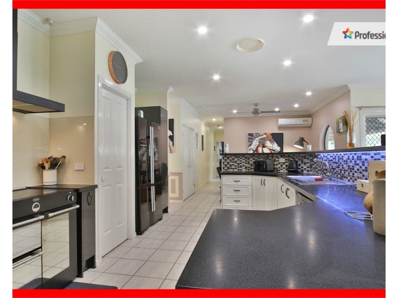 28 Holyman Court, Jimboomba QLD 4280