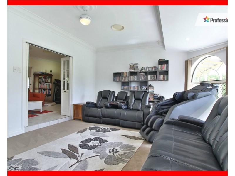 28 Holyman Court, Jimboomba QLD 4280