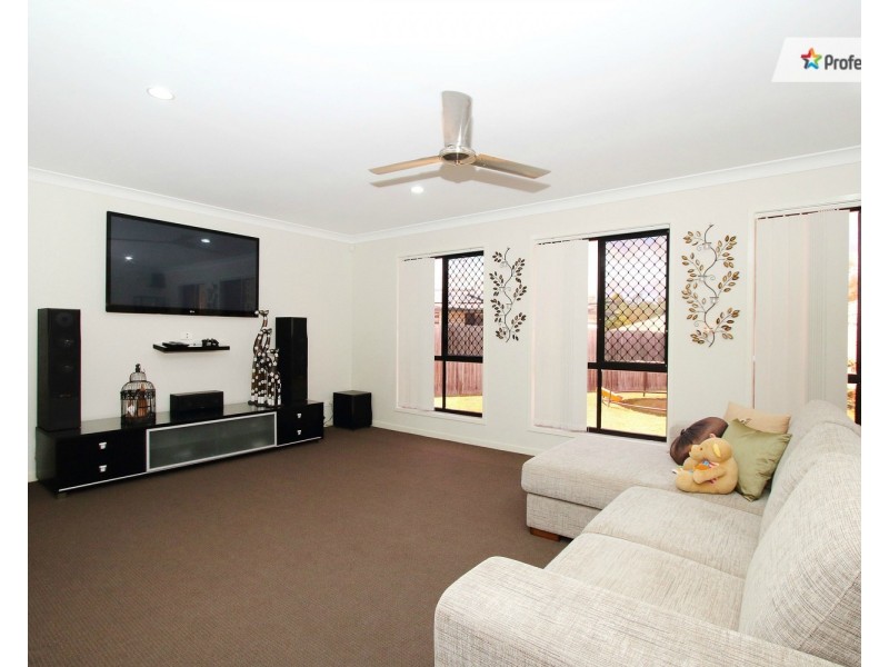 5-9 Hilltop Court, Jimboomba QLD 4280