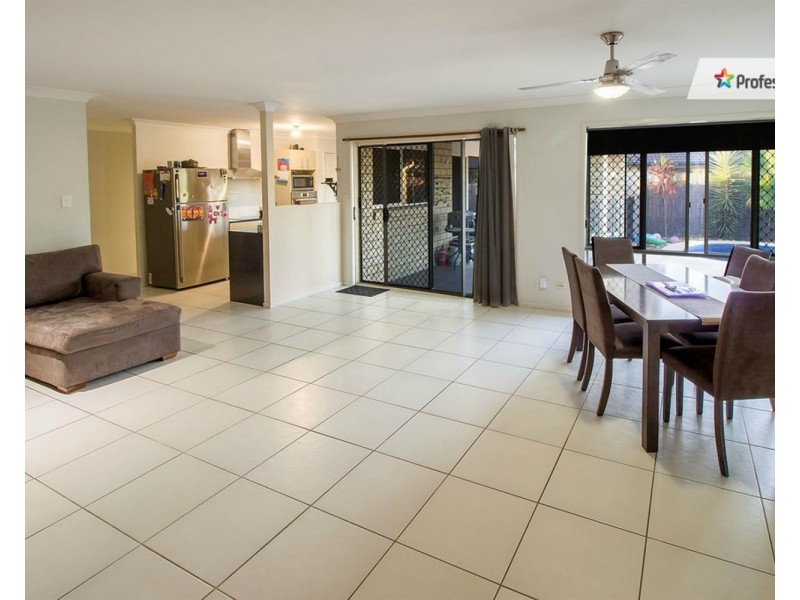 5 Creekside Crescent, Jimboomba QLD 4280