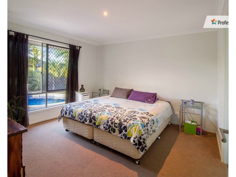 5 Creekside Crescent, Jimboomba QLD 4280