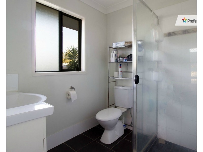 5 Creekside Crescent, Jimboomba QLD 4280