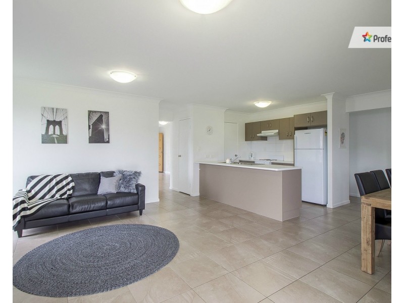 5 Grove Place, Jimboomba QLD 4280