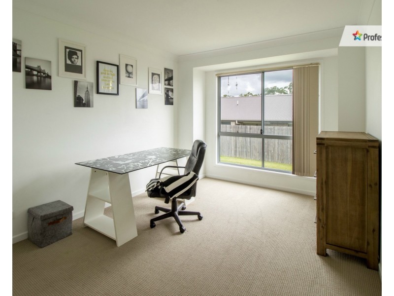 5 Grove Place, Jimboomba QLD 4280