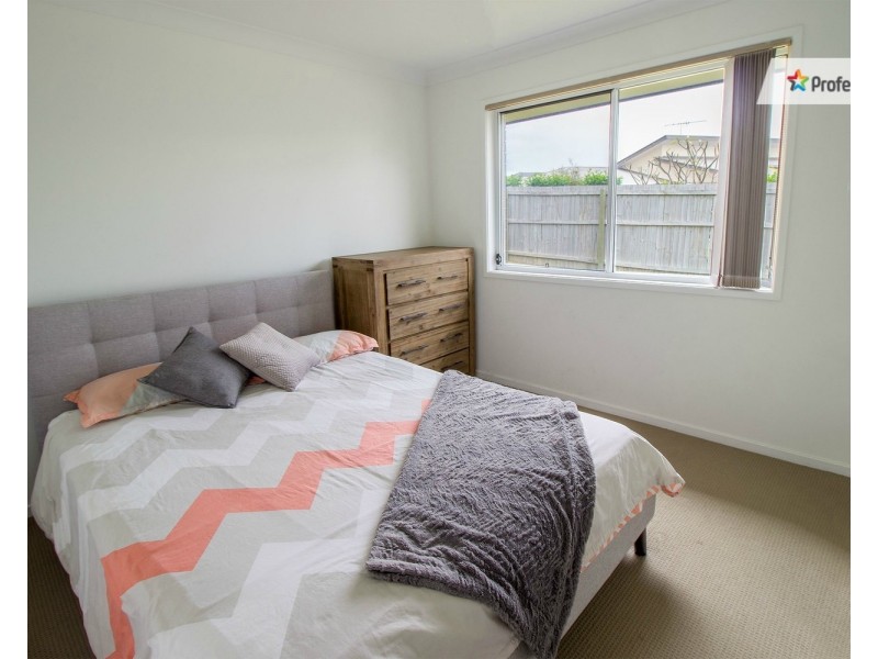 5 Grove Place, Jimboomba QLD 4280