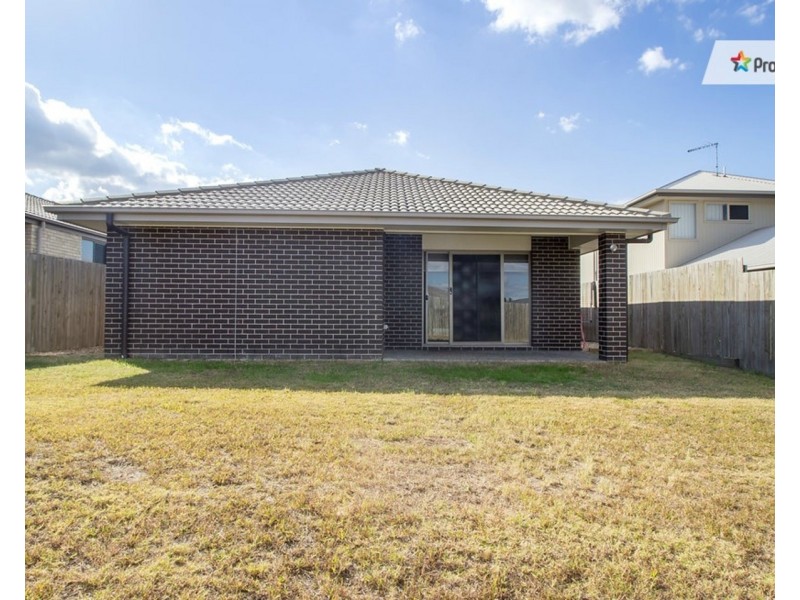 63 Huggins Avenue, Yarrabilba QLD 4207