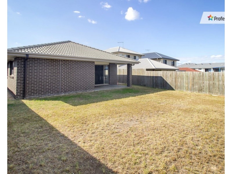 63 Huggins Avenue, Yarrabilba QLD 4207