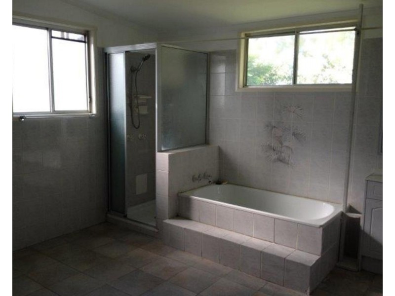 3648  Mount Lindsay Highway, Park Ridge QLD 4125