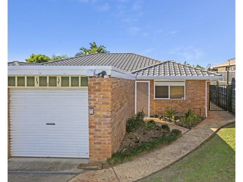 2/167 Olsen Avenue, Southport QLD 4215