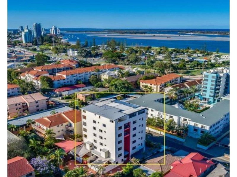 9/14 Little Norman Street, Southport QLD 4215