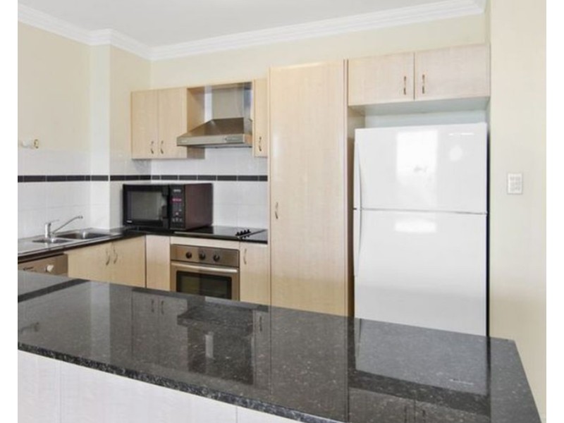 9/14 Little Norman Street, Southport QLD 4215