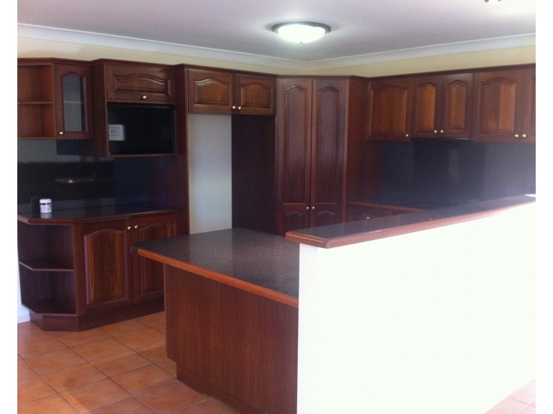 6 Fuji Close, Southport QLD 4215