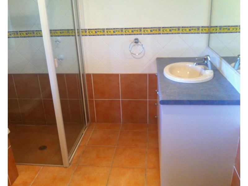 6 Fuji Close, Southport QLD 4215