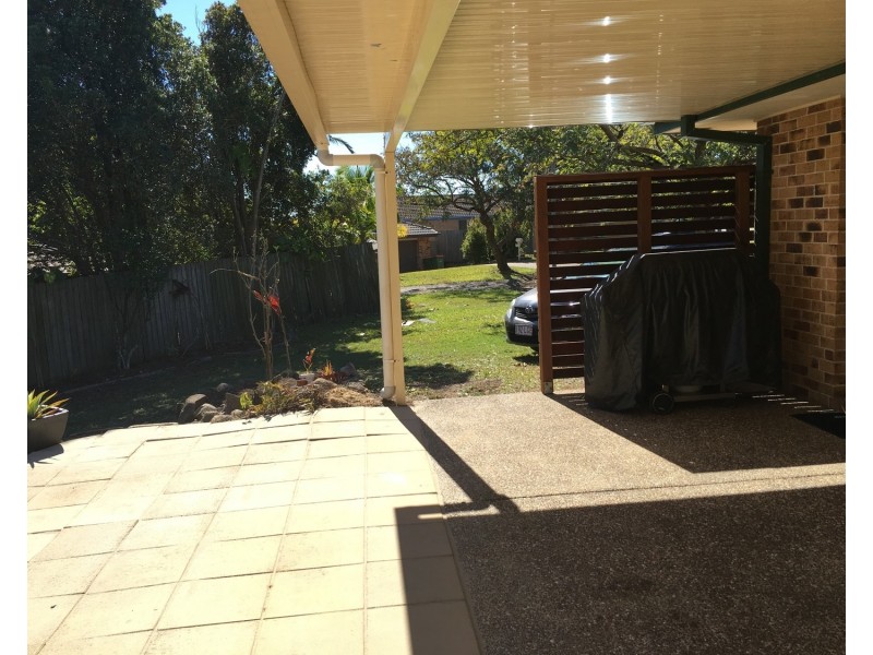 13 Maidstone Place, Parkwood QLD 4214