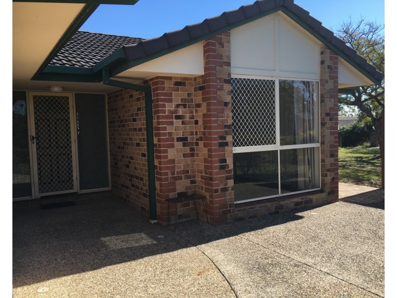 13 Maidstone Place, Parkwood QLD 4214