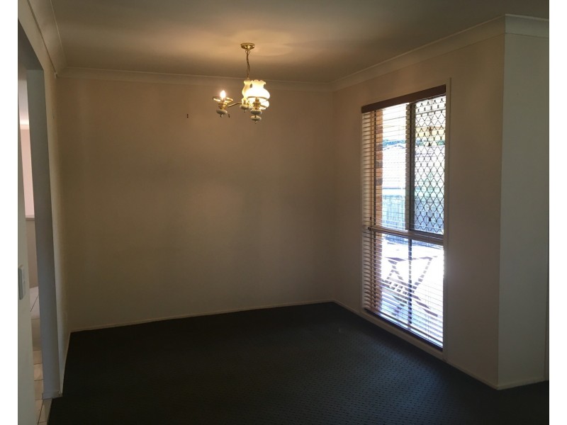 13 Maidstone Place, Parkwood QLD 4214