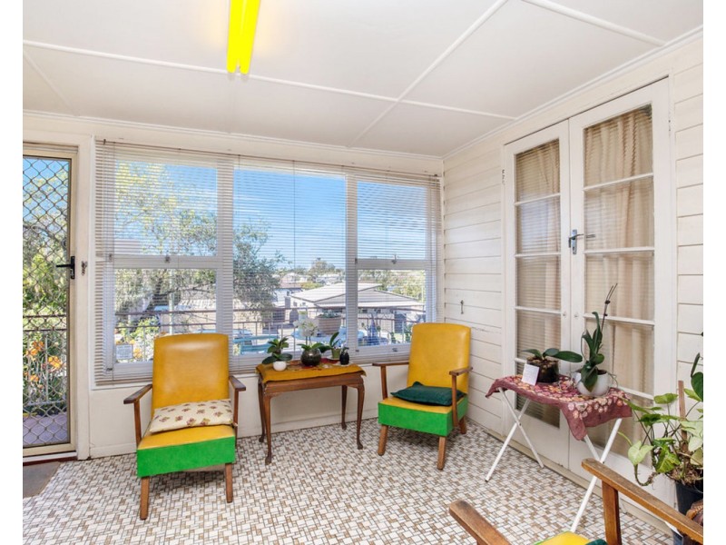 6 Wilson Street, Labrador QLD 4215