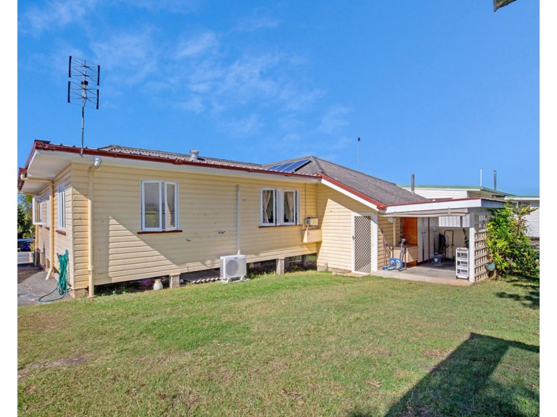 6 Wilson Street, Labrador QLD 4215