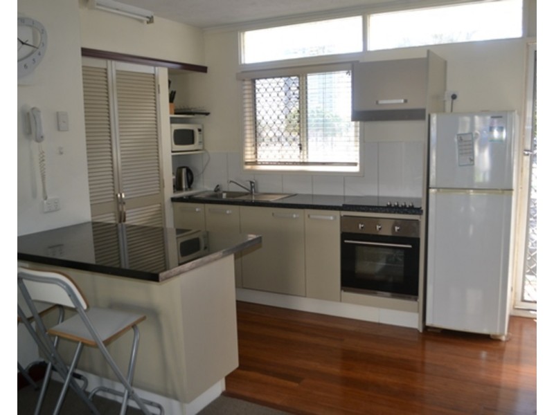8/69-73 Ferny Avenue, Surfers Paradise QLD 4217