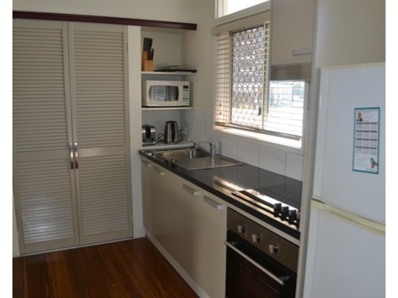 8/69-73 Ferny Avenue, Surfers Paradise QLD 4217