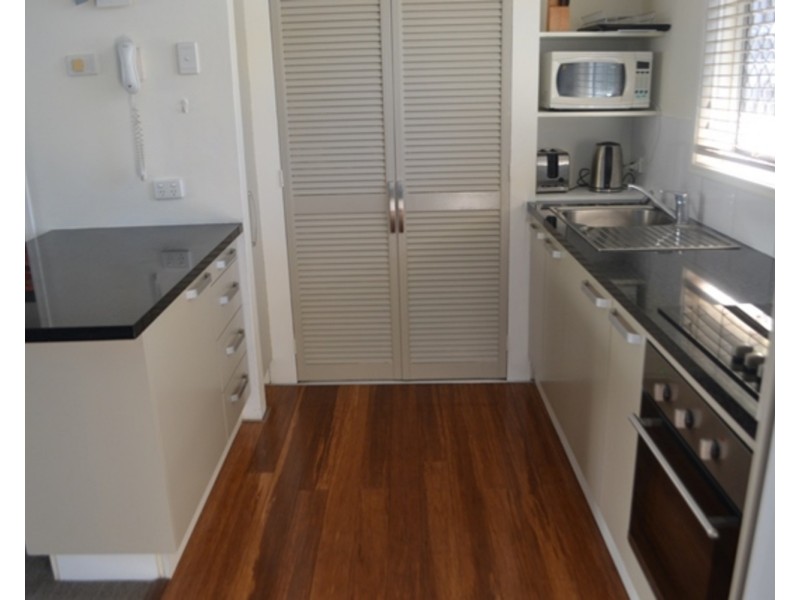 8/69-73 Ferny Avenue, Surfers Paradise QLD 4217
