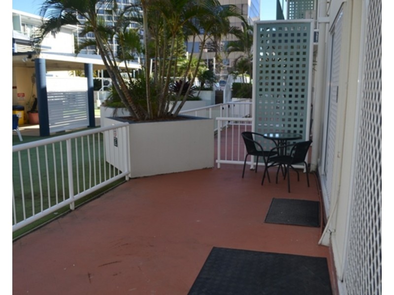 8/69-73 Ferny Avenue, Surfers Paradise QLD 4217