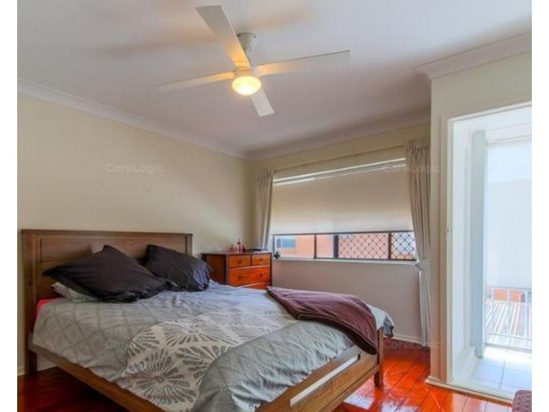 7/22 Central Street, Labrador QLD 4215