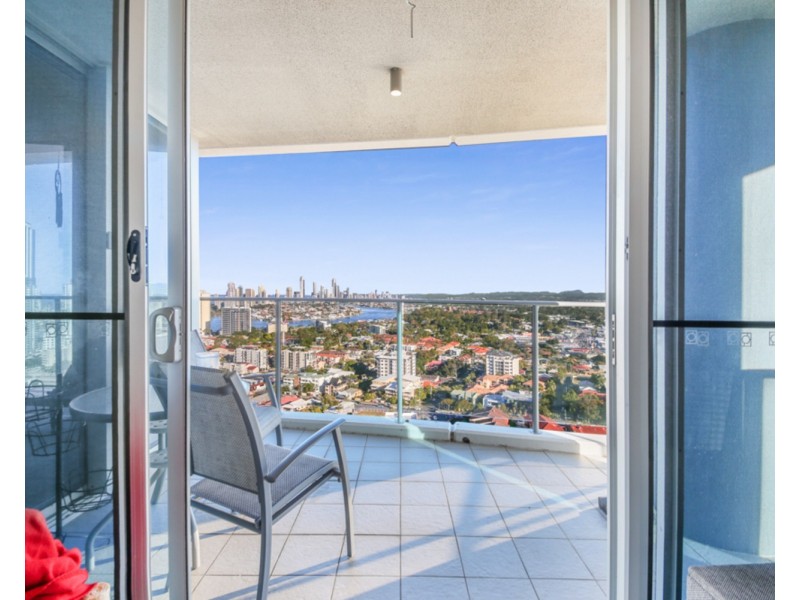 32405/9 Lawson Street, Southport QLD 4215