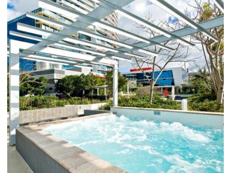 32405/9 Lawson Street, Southport QLD 4215