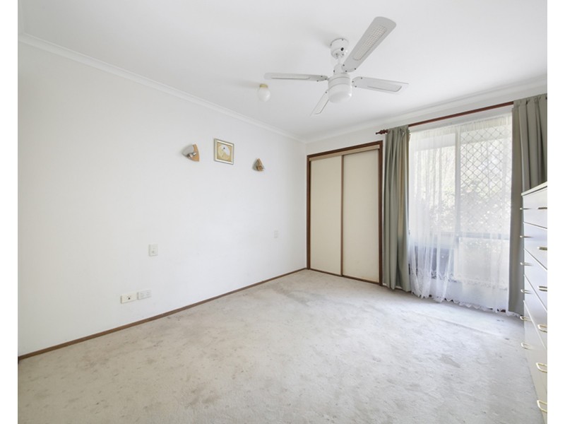 1/24 Morinda Way, Labrador QLD 4215