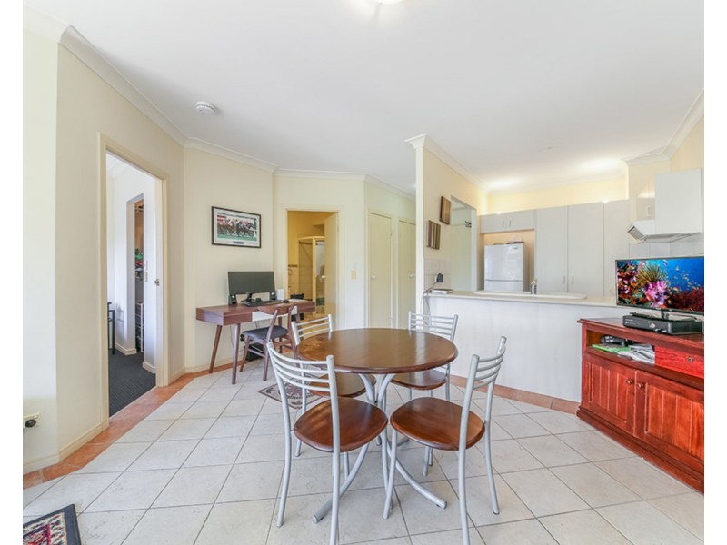 17/12 Spendelove Avenue, Southport QLD 4215