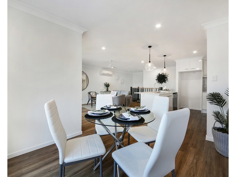 2/116 Eugaree Street, Southport QLD 4215