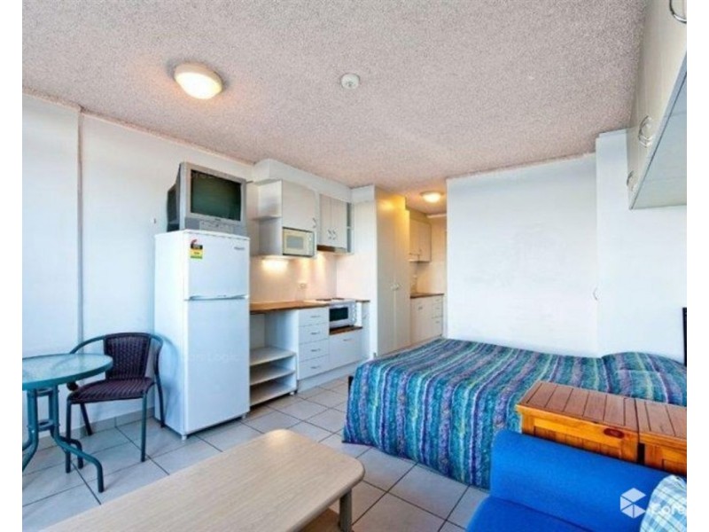 210/2 Barney Street, Southport QLD 4215