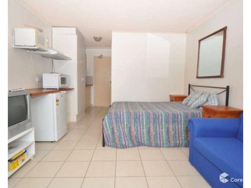 210/2 Barney Street, Southport QLD 4215