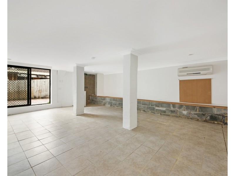 1/11 Caroline Avenue, Southport QLD 4215