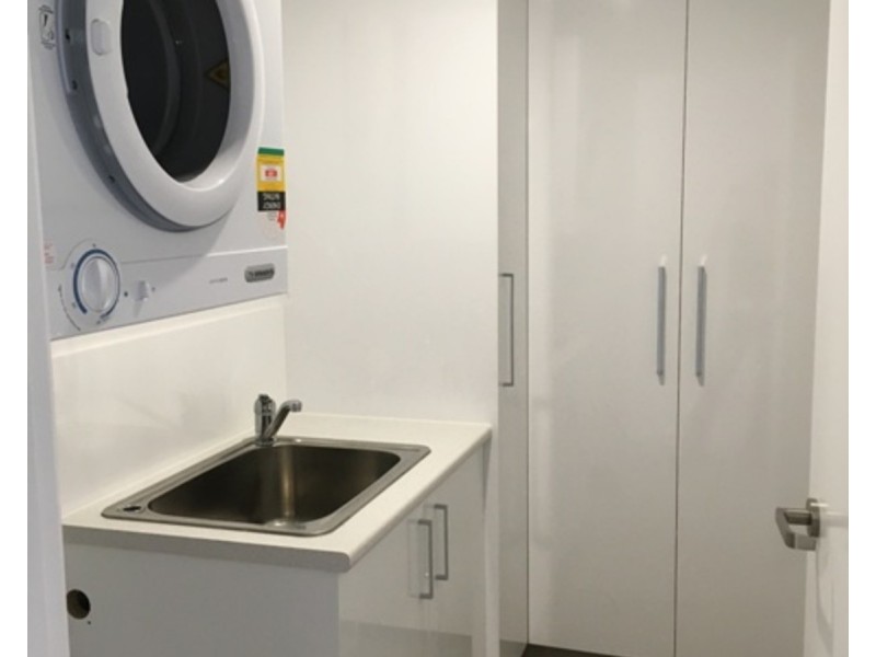 604A/26 Spendelove Avenue, Southport QLD 4215