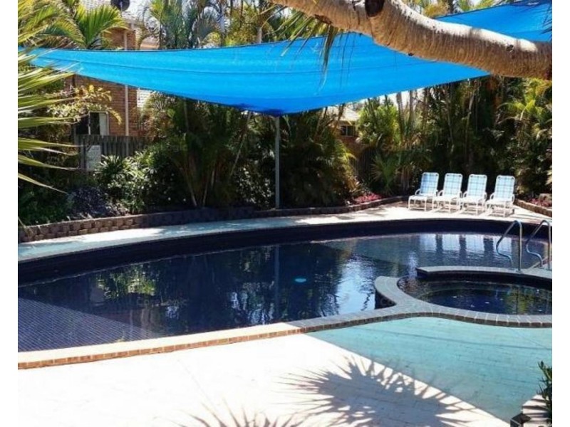 52/97 Edmund Rice Drive, Southport QLD 4215