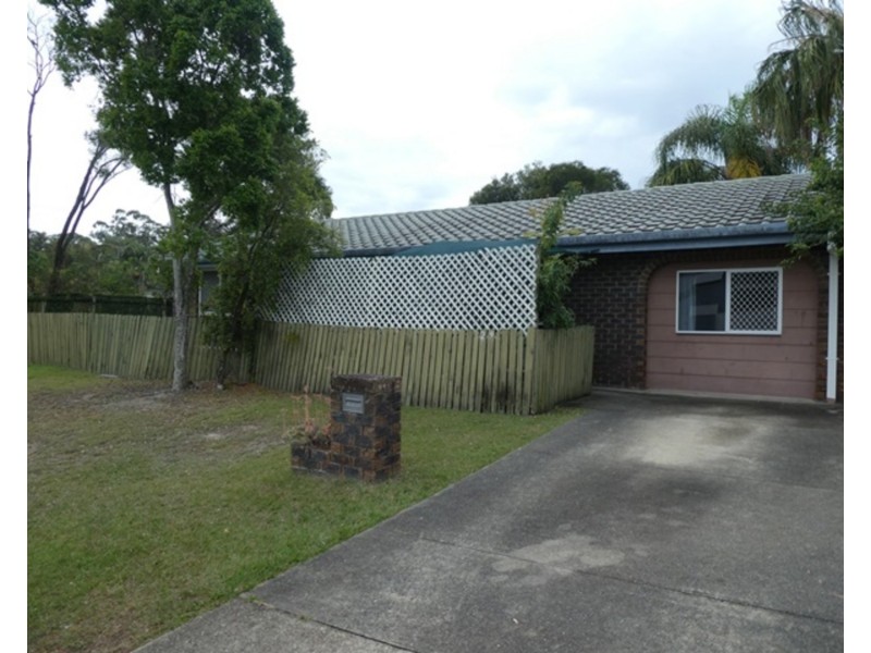 18 Tumbarumba Avenue, Ashmore QLD 4214