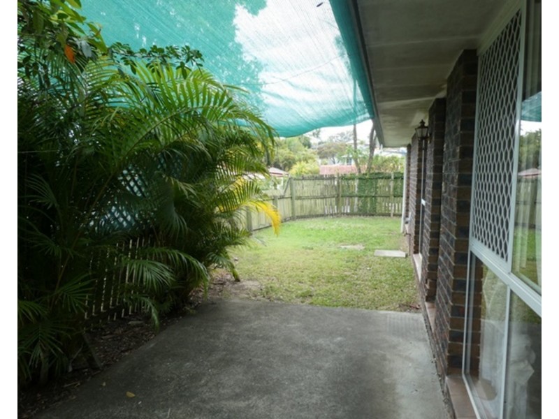 18 Tumbarumba Avenue, Ashmore QLD 4214