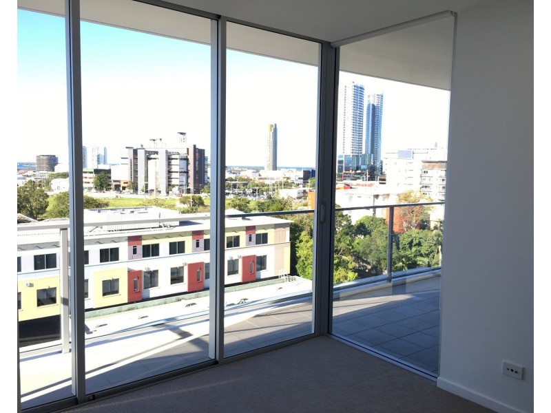 802/26 Spendelove Avenue, Southport QLD 4215