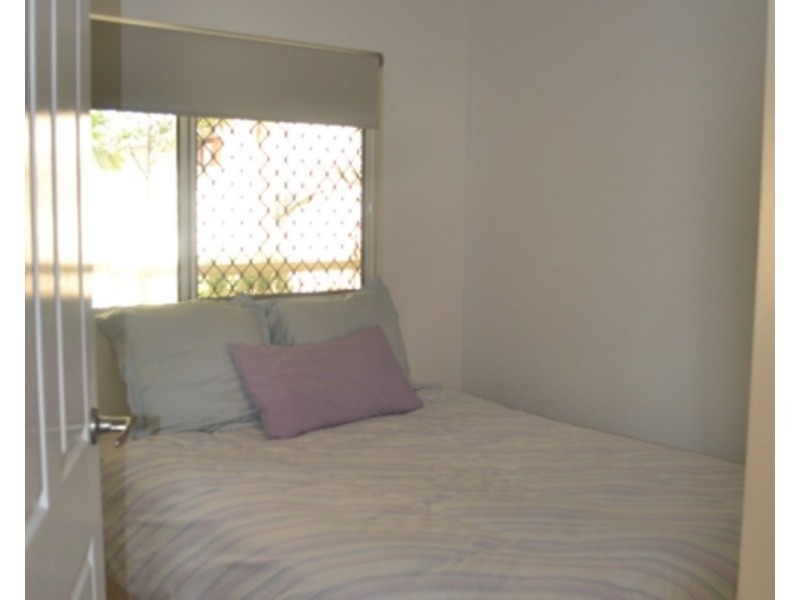 2/20 Little Norman Street, Southport QLD 4215