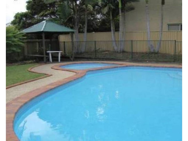 Labrador QLD 4215