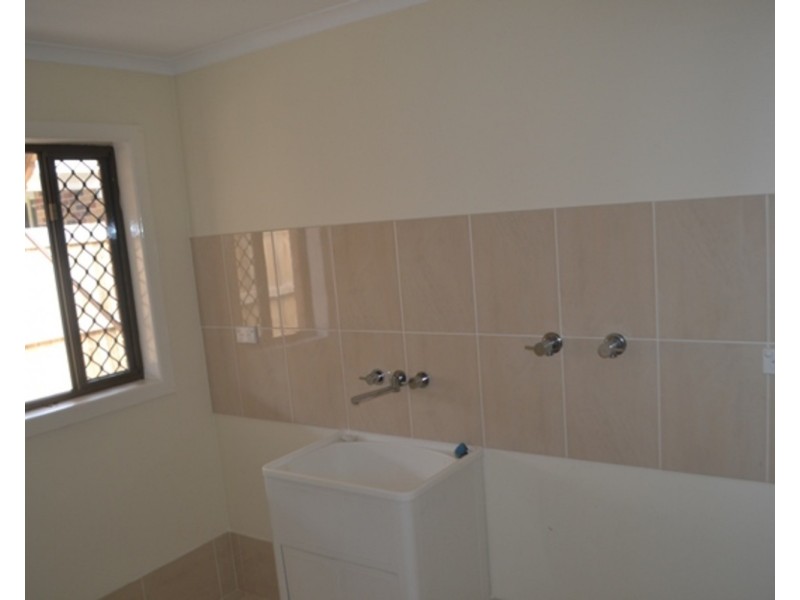 129 Falconer Street, Southport QLD 4215