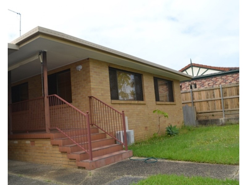 129 Falconer Street, Southport QLD 4215