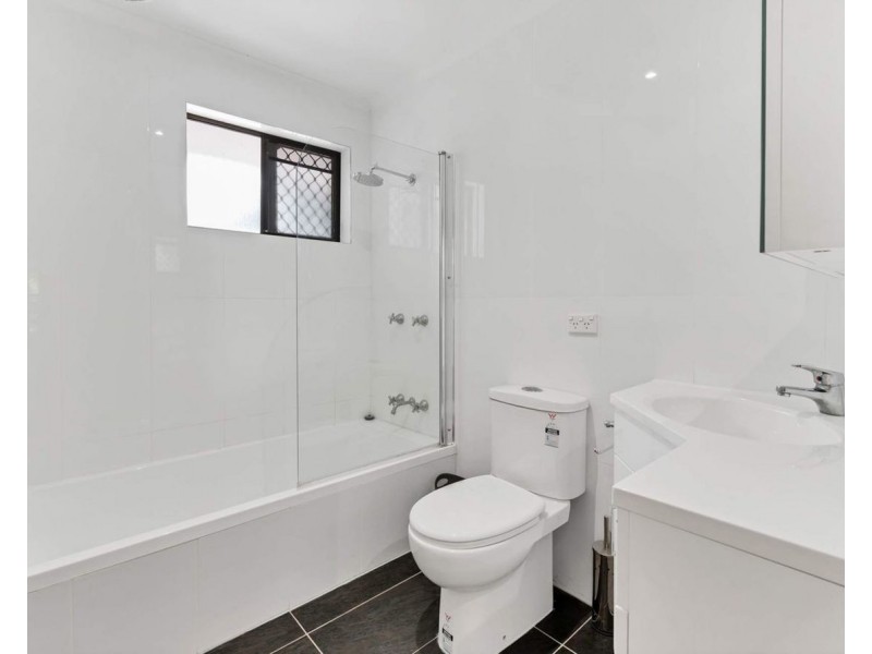 365 Ashmore Road, Ashmore QLD 4214