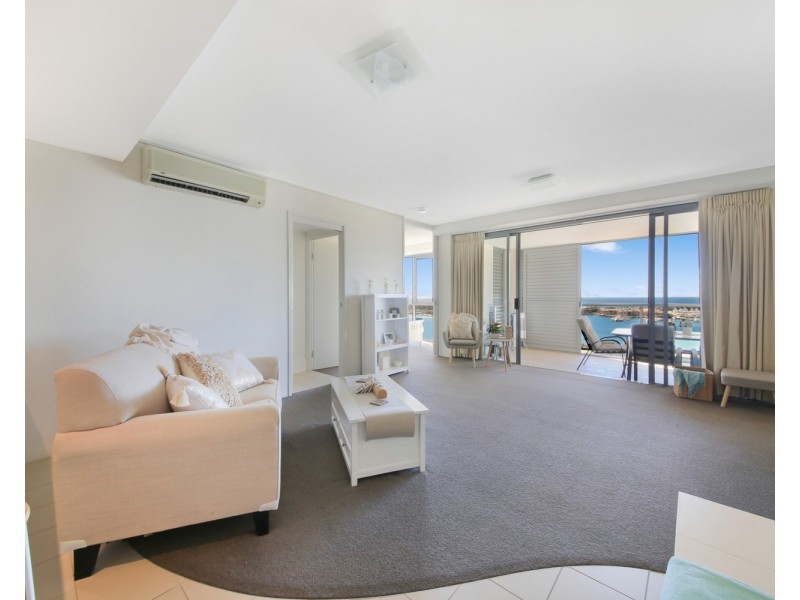 252/105 Scarborough Street, Southport QLD 4215