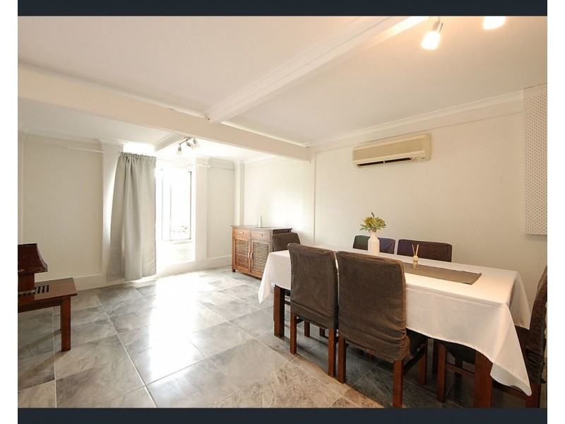 62 Musgrave Avenue, Southport QLD 4215