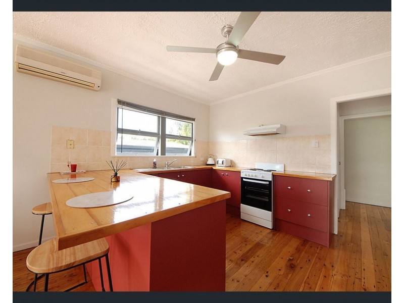 62 Musgrave Avenue, Southport QLD 4215